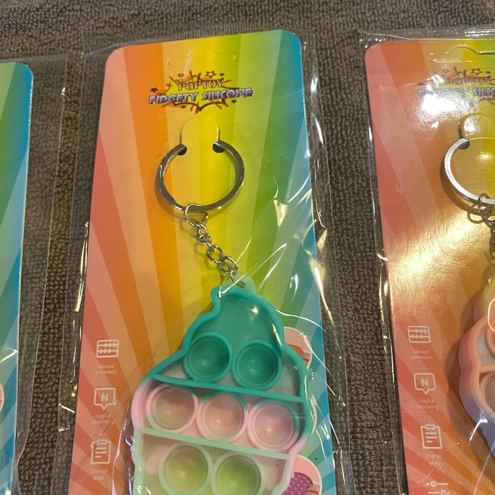 Brand new poppet cupcake‎ keychain